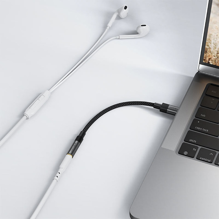 کابل تبدیل USB-C به جک 3.5 میلی متری ایس فست مدل J12 طول 0.15 متر