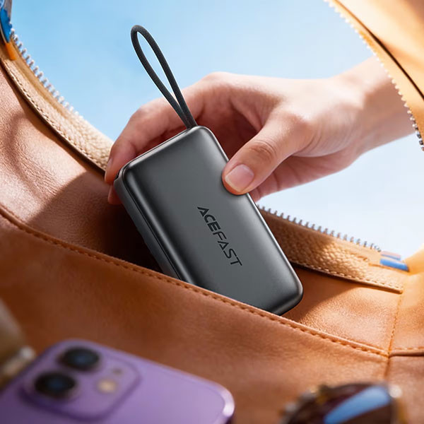 پاوربانک 35 وات ایس فست مدل M32 ظرفیت 10000 میلیآمپرساعت به همراه کابل USB-C